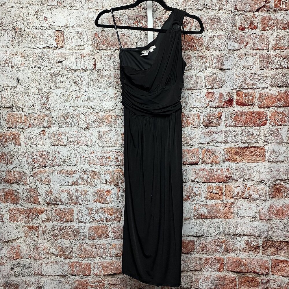 Maggy London Women's Black Elegant One Shoulder Gown / Dress Size 4